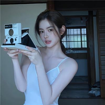 岁岁青莲
